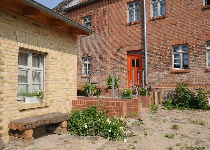 Mirabellenhof-fewo Mit Terrasse * Biesenthal